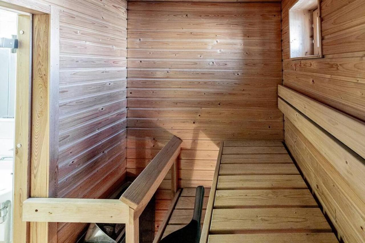 Apartment Sleepwell, Leppaevaara, 71M2 With Private Sauna Espoo Ngoại thất bức ảnh